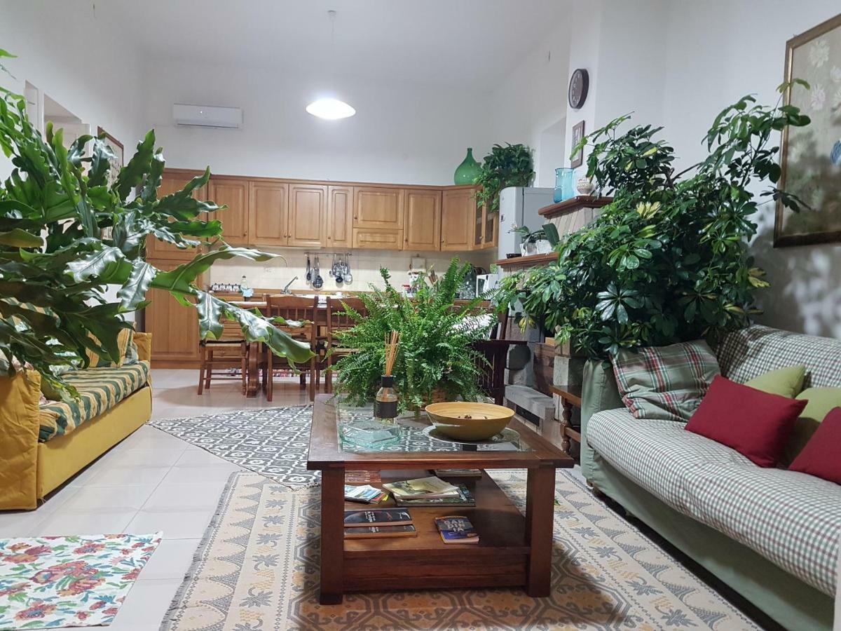 Villa Marco'S House à Dolianova Extérieur photo